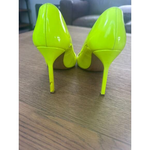 Manolo Blahnik BB Stiletto Heels Pointy Toe Pumps Size 36.5 NEON YELLOW - Picture 12 of 12